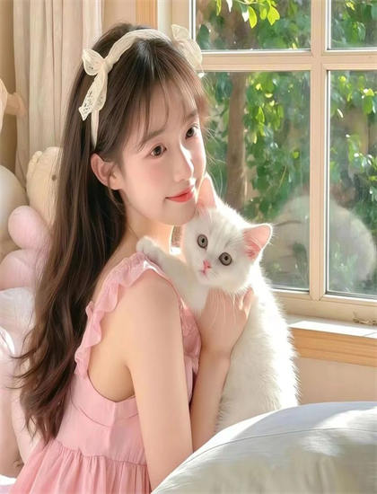 以遇刺为生的女人象征隐喻先锋解析引人入胜的：符号意义与深层寓意探讨